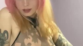 Recent Screenshot of  20punkslut