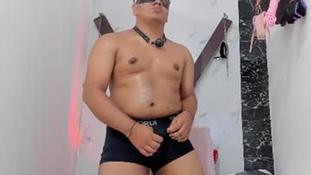 _angell_hot