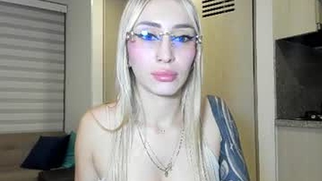_valentina_fox_