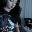 adeelinee's Profile Picture