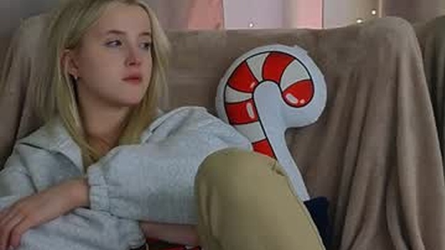 adele_armas
