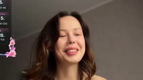 Recent Screenshot of  adele_bel