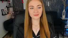 Recent Screenshot of  adelyna_bird