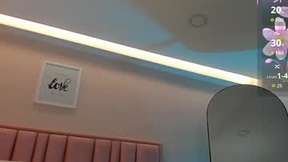 Recent Screenshot of  adhara__skinny