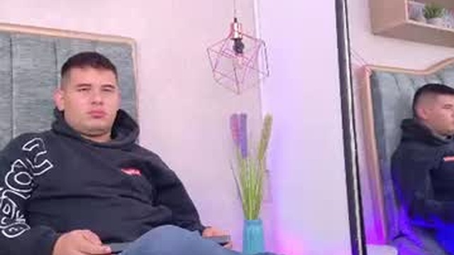 adrianlust_