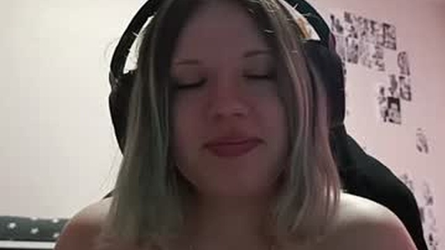 adriannamalango