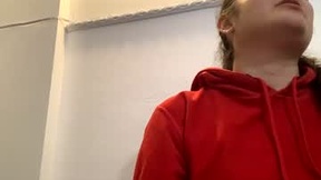 Recent Screenshot of  ahrianabluff_