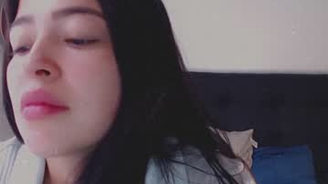 aleska__bell