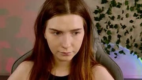 Recent Screenshot of  aliceinredsquare_