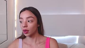 हाल ही का स्ट्रीनिॉट aliceross1