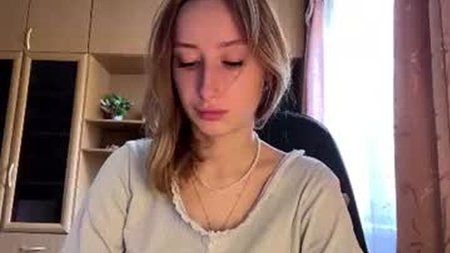 alicewhiterabbbit