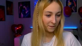 Recent Screenshot of  alison_purr