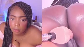 Recent Screenshot of  amara_monroe