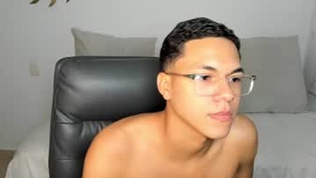 andygus18_