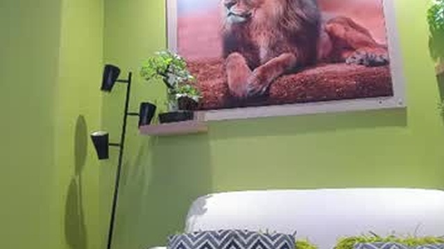 angela_rendon