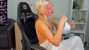 Recent Screenshot of  ann_curt