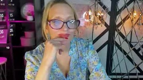 Recent Screenshot of  anna_noir