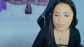 Recent Screenshot of  anttonella_lux