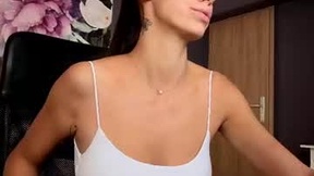 Recent Screenshot of  aria_simone