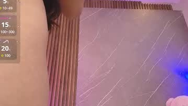 ariana_jhonson11
