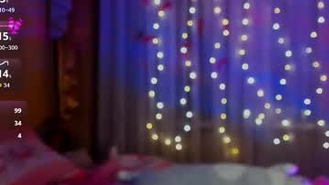 ariana_light