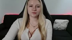 Recent Screenshot of  arianaluxe