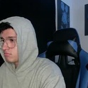 aron_444's Profile Picture