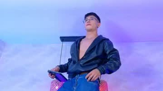 aron_and_noa