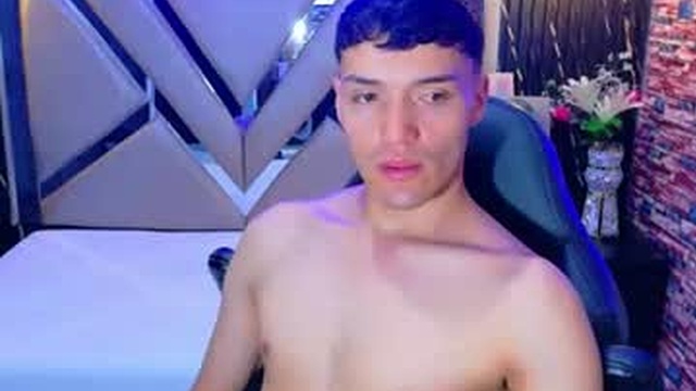 aron_darkx