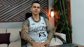 Recent Screenshot of  arondark