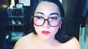 Recent Screenshot of  asian_evelyn