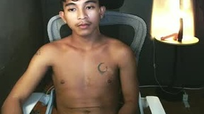 Recent Screenshot of  asian_hunk_moreno