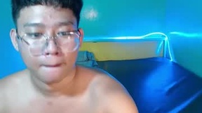 Recent Screenshot of  asian_walker