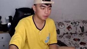 Recent Screenshot of  asiancummer_bry69