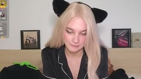 Recent Screenshot of  astridmoss