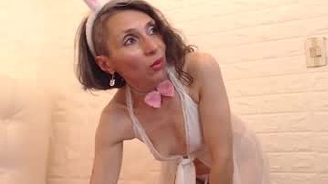 axela_milf