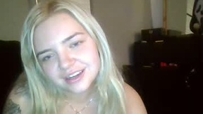 Recent Screenshot of  barelyblonde