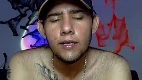 Recent Screenshot of  bearhot_bigcock