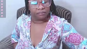 Recent Screenshot of  bigtitshornygirlxxx