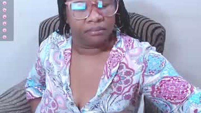 bigtitshornygirlxxx