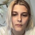 bloom_ella's Profile Picture