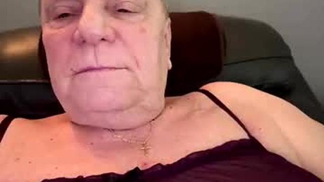 bobbiesucks69