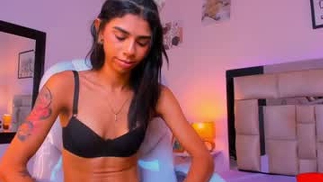 brunetteadams