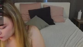 Recent Screenshot of  caroline_lol