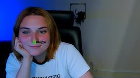 Recent Screenshot of  casey_meow_