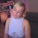 charming_daphny's Profile Picture