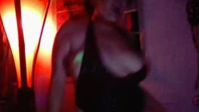 Recent Screenshot of  cherry_bomb87