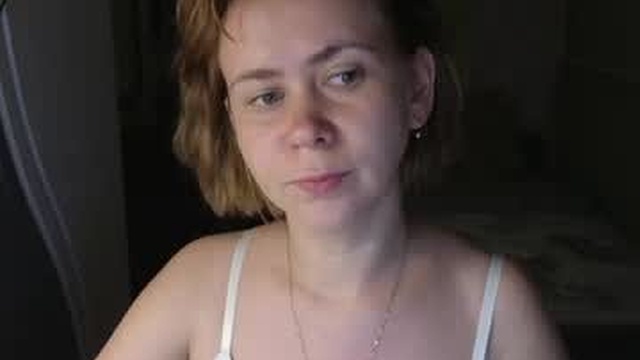 chloe_roo