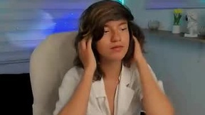 Recent Screenshot of  clawdeen_hot