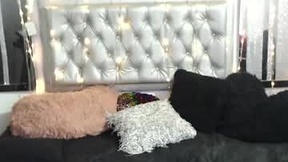 Recent Screenshot of  cloe_gold